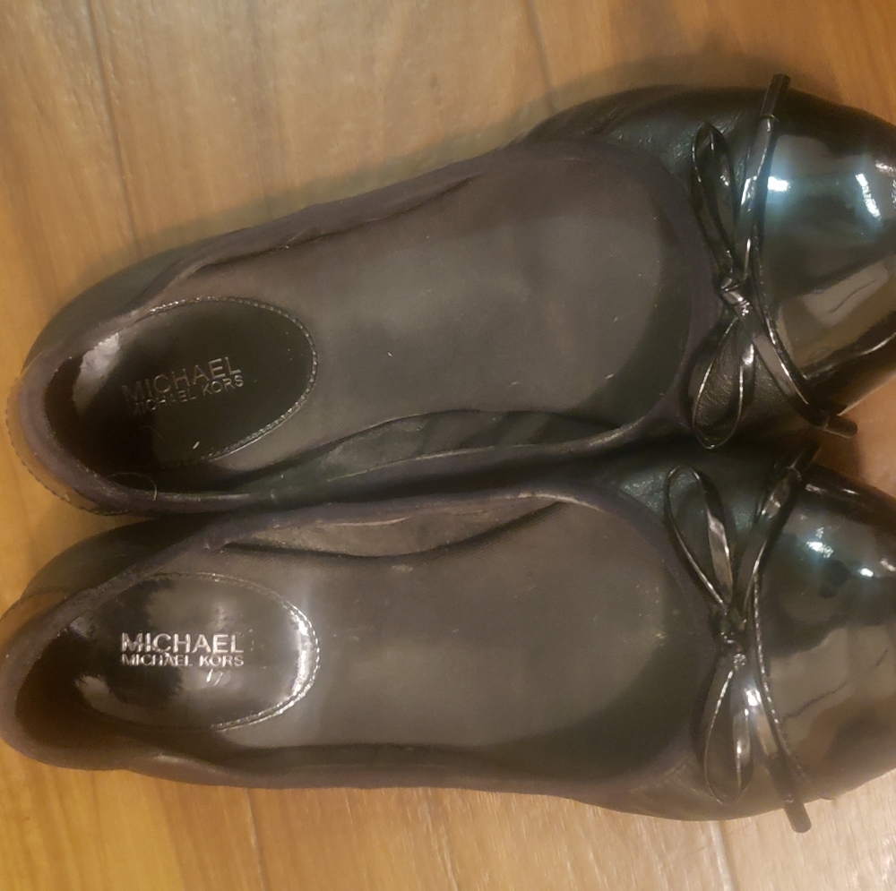 Michael Kors Slip On Women Shoe 8.5